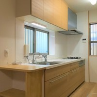 2面バルコニー＆サンルームで物干し快適のサムネイル