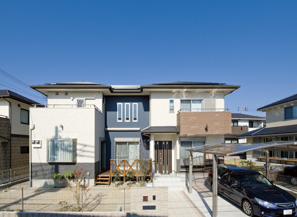 心地よい風が吹き抜け、明るい太陽が差す家のサムネイル