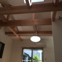 限られた空間を活かした住宅のサムネイル