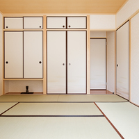 収納たっぷり家事効率UPのパントリーのある住まいのサムネイル