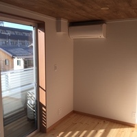 ３階建　店舗併用住宅のサムネイル